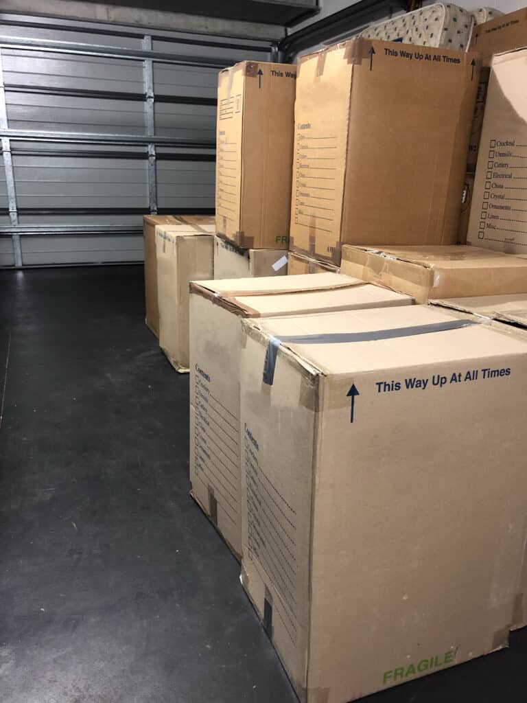 service-de-garde-meubles-bordeaux